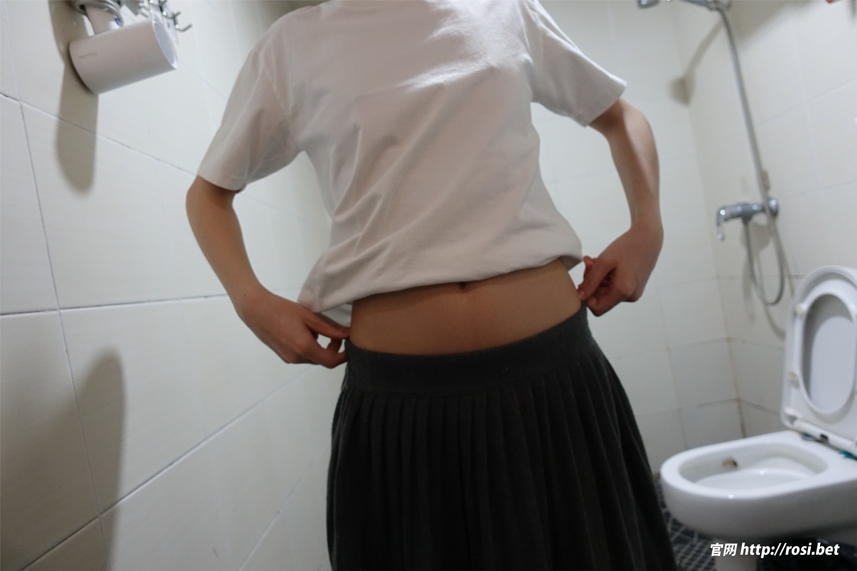 ROSI写真 2024.01.02 NO.4411